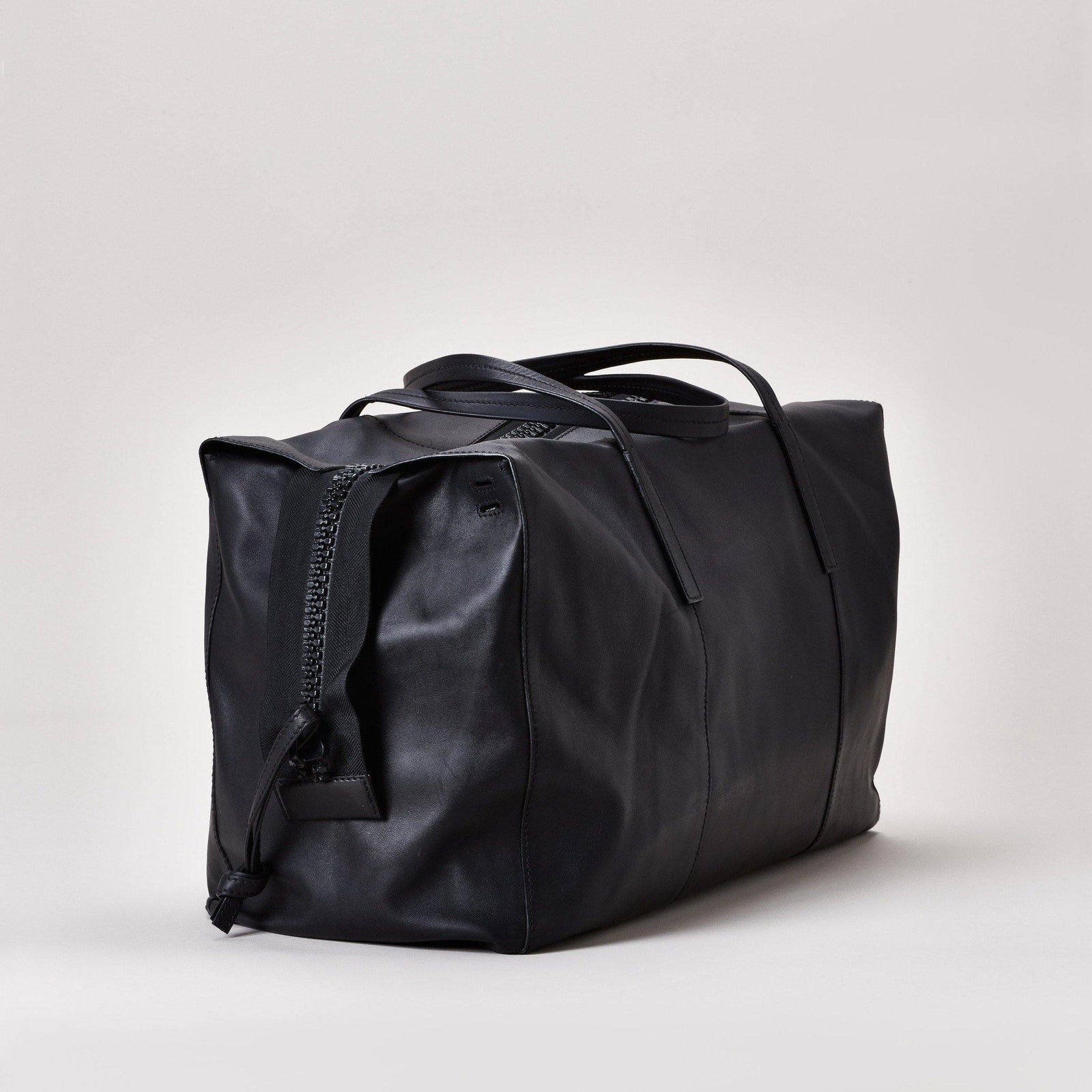 rough style bag／black leather Demi-Lune Shoulder bag | Smooth vegetable-tanned leather
