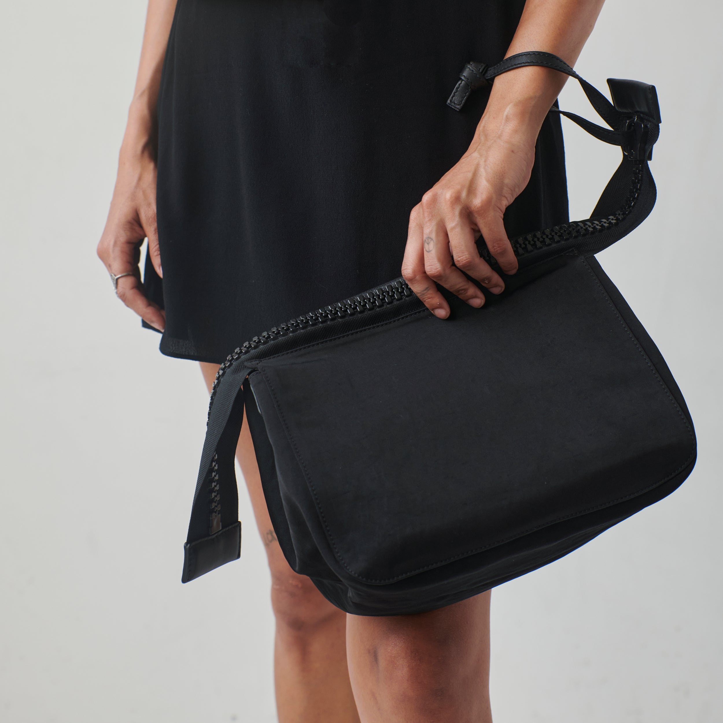 Bag Essential Stone Black Camo